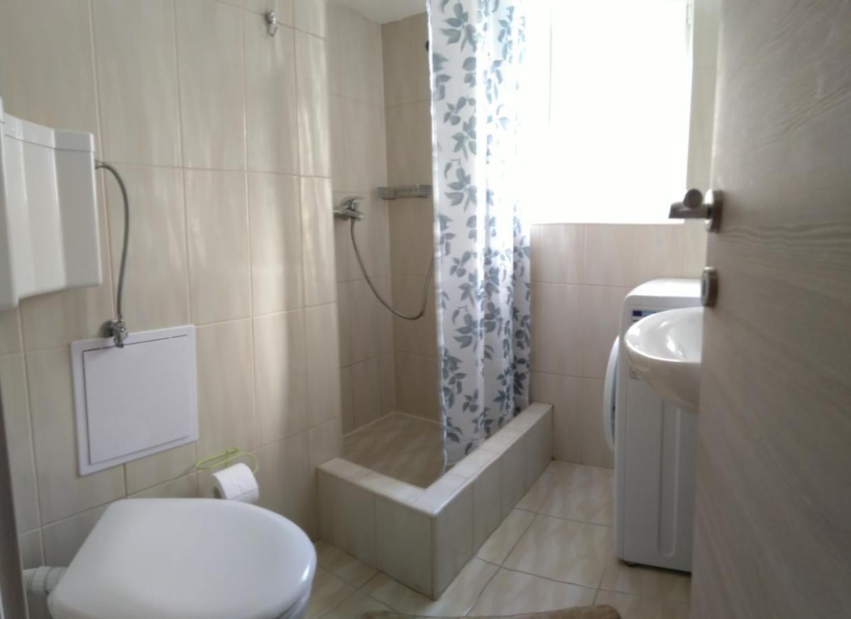 Apartman Anka Makarska Bagian luar foto